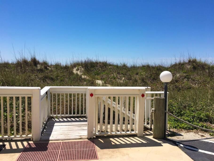 *2Br Oceanfront Retreat*King Ensuite*Pool*Nmb Cherry Grove*Pc4 Myrtle Beach Extérieur photo