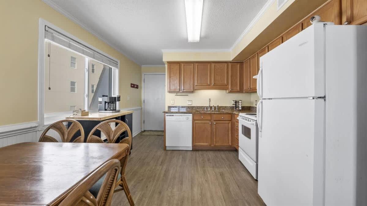 *2Br Oceanfront Retreat*King Ensuite*Pool*Nmb Cherry Grove*Pc4 Myrtle Beach Extérieur photo